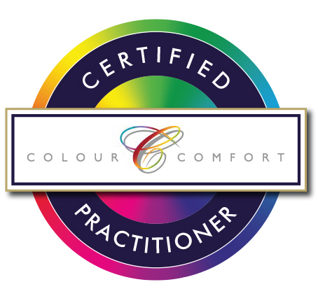 Het logo waarmee krachtvankleur.nl en Katrín Gudmundsson worden erkend als gecertificeerd coach en instructeur van de Colour Comfort Methode