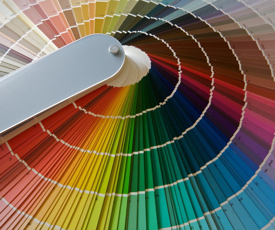 Kracht van Kleur - image bij blog waarin wordt uitgelegd wat kleur eigenlijk is en wat het met je doet.